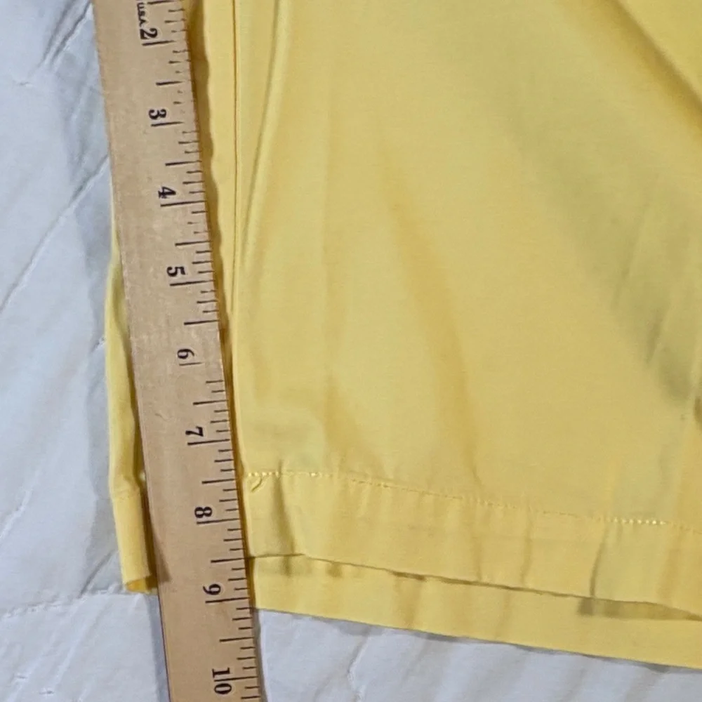Vineyard Vines Mens Club Shorts Sz 42 Yellow Flat Front Chino Golf Preppy Summer